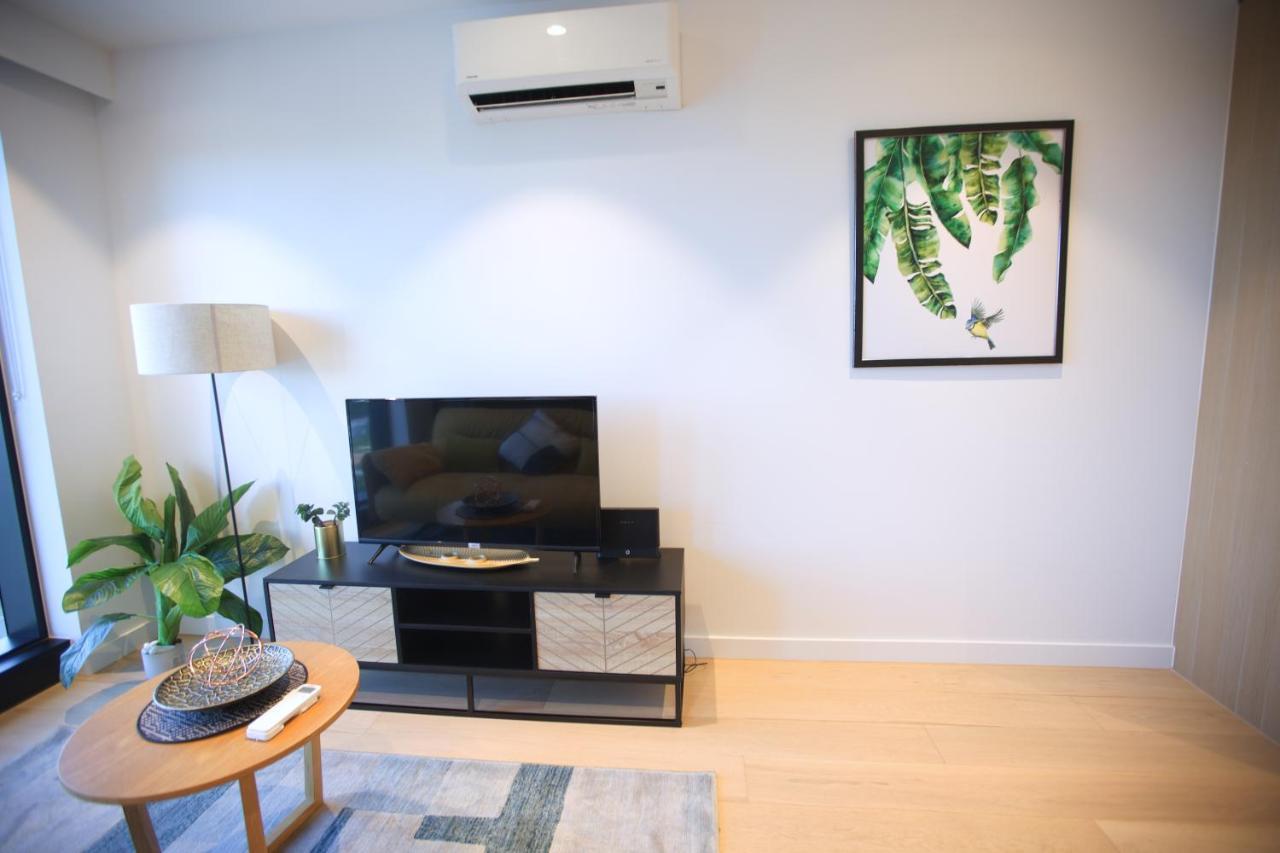 Box Hill Central Sky One Apartment Экстерьер фото