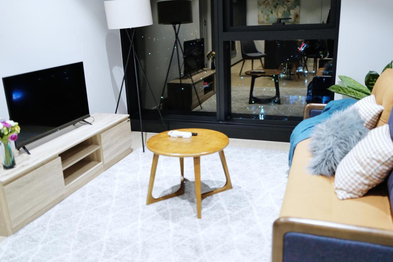 Box Hill Central Sky One Apartment Экстерьер фото